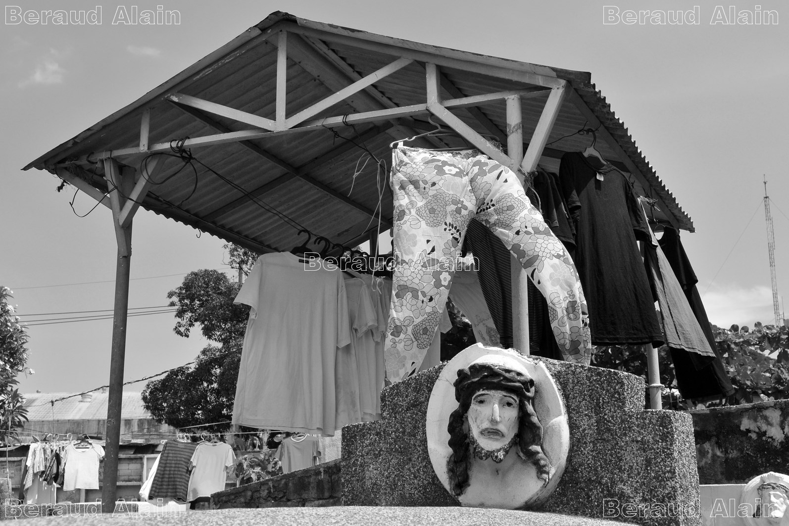 10 Cimetière Passay